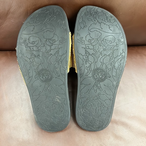 Versace Medusa Slides -6 - Picture 8 of 10